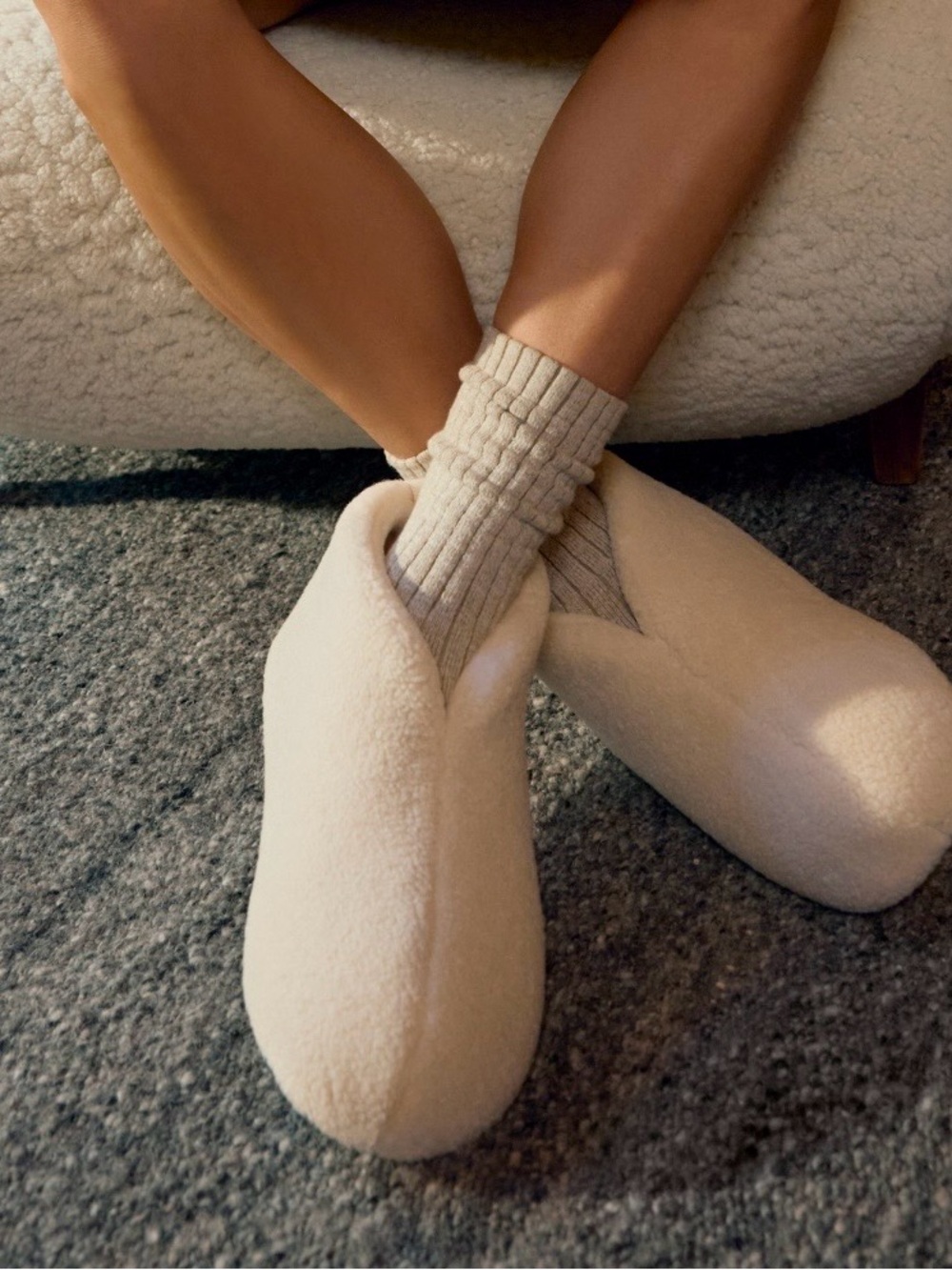 Bombas Cabin Bootie Slipper Size 7 White